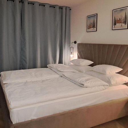 Falcon Apartment Center 4 Metro Swietokrzyska Warszawa Zewnętrze zdjęcie