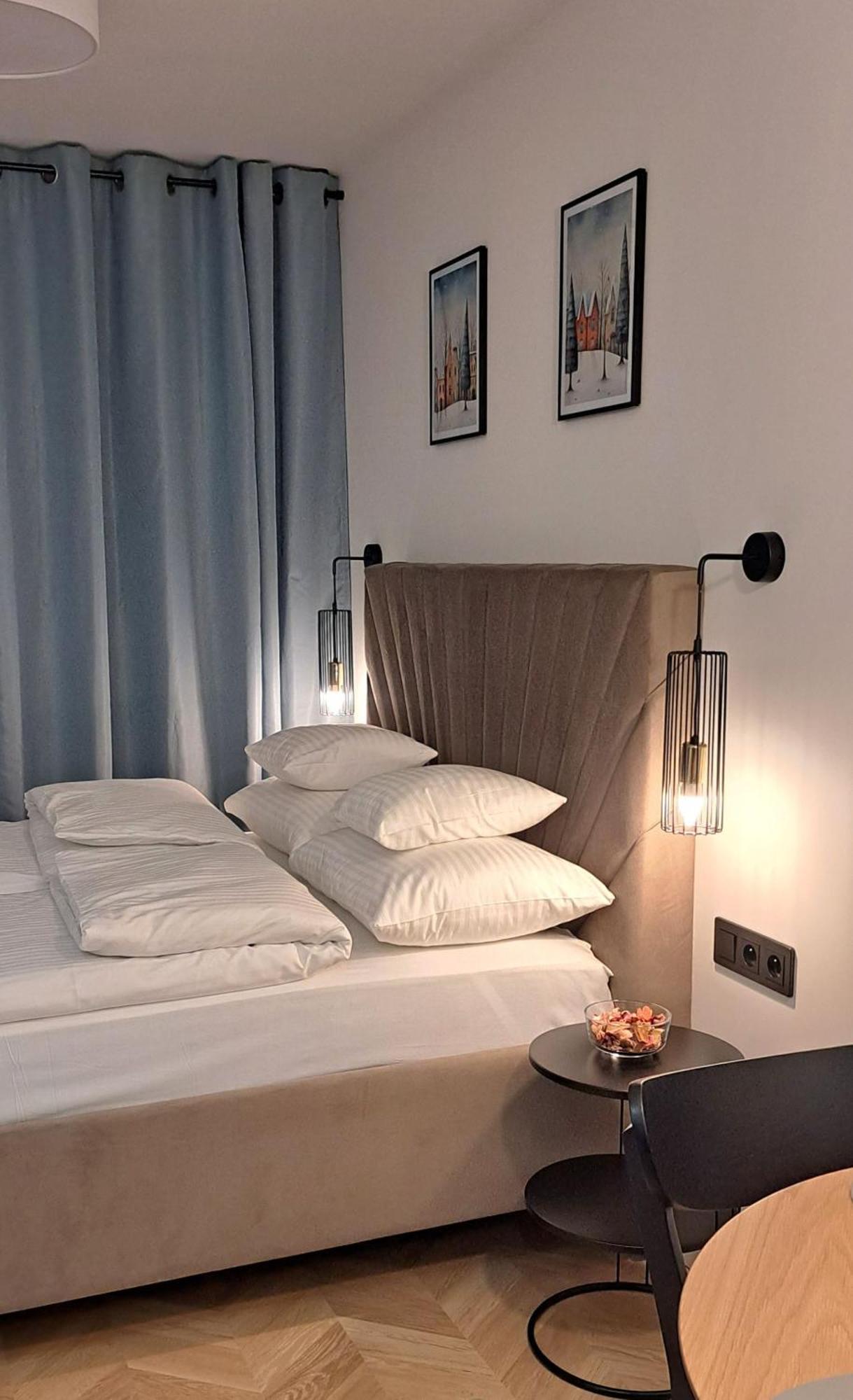 Falcon Apartment Center 4 Metro Swietokrzyska Warszawa Zewnętrze zdjęcie